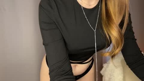 Lia online show from 04-05-26, 08:33