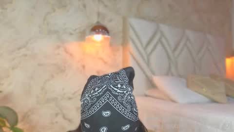 Lia Cox online show from 03-06-25, 01:48