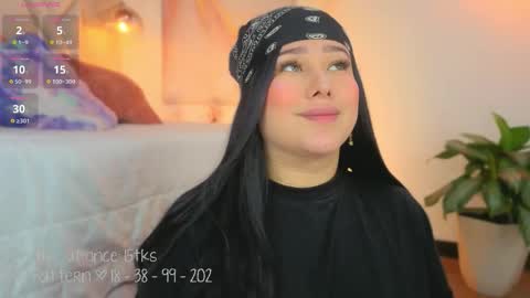 Lia Cox online show from 03-26-26, 03:56