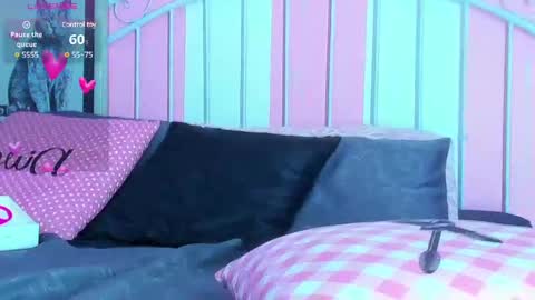 ---Liah--- online show from 01-08-25, 09:23