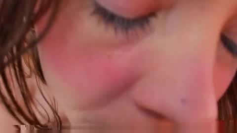 ---Liah--- online show from 04-17-26, 09:40