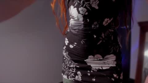 Snapshot of liahilton_ chatting on 01-16-25, 10:42 lh6 9c online show from 01-16-25, 10:42