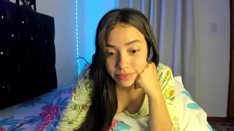 Lia Kent online show from 12-15-24, 06:51