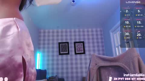 lialilia online show from 02-14-25, 08:21