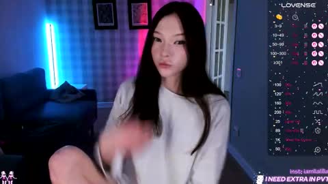 Snapshot of lialilia chatting on 10-10-25, 08:57 lialilia online show from 10-10-25, 08:57