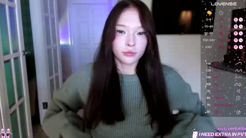 Snapshot of lialilia chatting on 10-14-25, 10:16 lialilia online show from 10-14-25, 10:16