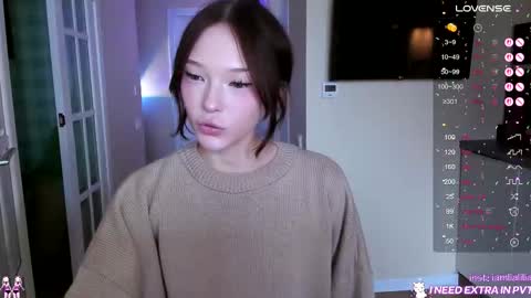 Snapshot of lialilia chatting on 10-26-25, 09:04 lialilia online show from 10-26-25, 09:04