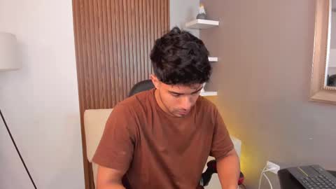 Liam Collins online show from 02-20-25, 11:42