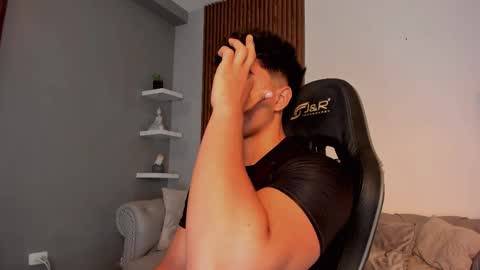 Liam Collins online show from 09-10-25, 11:43