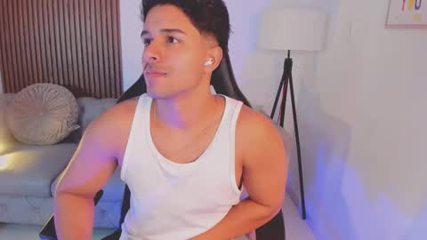 Liam Collins online show from 10-08-25, 11:41