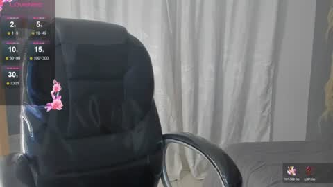 Snapshot of liam_fox7 chatting on 07-07-26, 06:47 Liam online show from 07-07-26, 06:47
