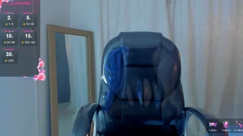 Snapshot of liam_fox7 chatting on 07-08-26, 04:17 Liam online show from 07-08-26, 04:17