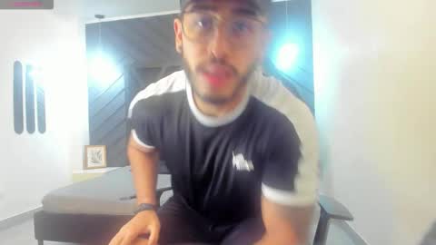 LIAM KLEIN online show from 11-15-25, 11:18