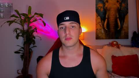 Snapshot of liam_oficial chatting on 03-01-25, 04:26 liam online show from 03-01-25, 04:26