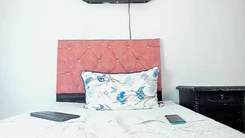 Call me Lian online show from 01-07-26, 12:07