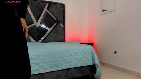 Call me Lian online show from 01-16-26, 12:09