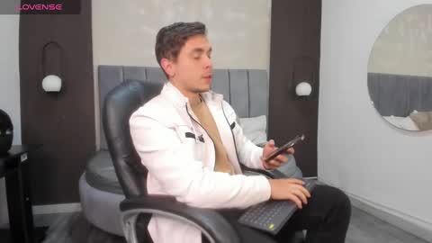 Liam online show from 03-08-25, 04:45