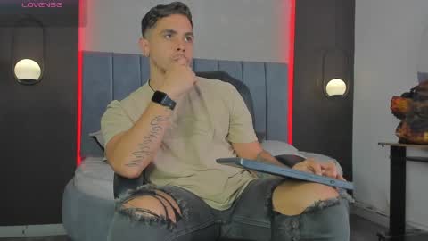 Liam online show from 03-30-26, 08:32