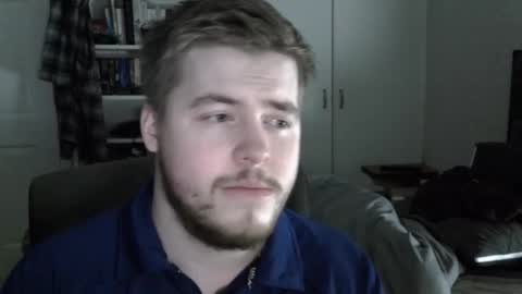 Snapshot of liamfoxx chatting on 12-15-25, 02:49 Liam Fox online show from 12-15-25, 02:49