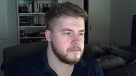 Snapshot of liamfoxx chatting on 03-04-26, 02:50 Liam Fox online show from 03-04-26, 02:50