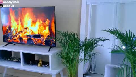 Tell me Liam online show from 01-06-26, 09:29