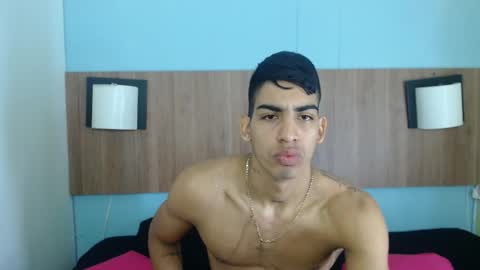 L I A M online show from 11-24-25, 10:48