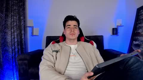 Snapshot of liamwyatt_ chatting on 03-16-26, 02:17 liamwyatt_ online show from 03-16-26, 02:17