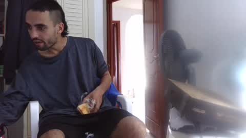 lian_mike203523 online show from 10-12-25, 09:58