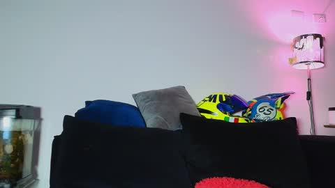 Lian Oconner online show from 11-12-25, 12:33