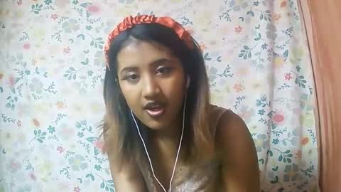 Snapshot of liana9794 chatting on 06-07-26, 07:06 Liana9794 online show from 06-07-26, 07:06