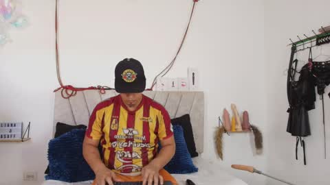 Snapshot of liana_asaff chatting on 05-04-26, 07:21 Mistress Liana - Sir Asaf online show from 05-04-26, 07:21