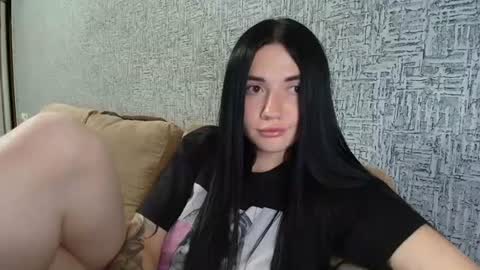 Snapshot of liana_diva chatting on 06-19-26, 06:01 liana_diva online show from 06-19-26, 06:01
