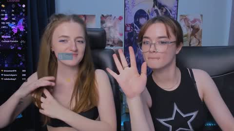 Snapshot of liana_kisses chatting on 12-17-24, 04:56 Little Liana online show from 12-17-24, 04:56