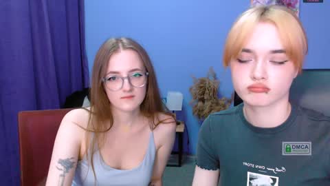 Snapshot of liana_kisses chatting on 01-15-25, 08:16 Little Liana online show from 01-15-25, 08:16