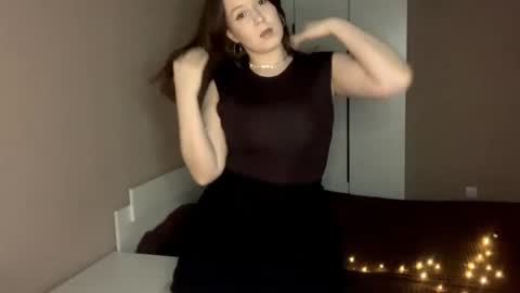 Snapshot of lianabrocklesby chatting on 03-31-26, 04:18 Sofia online show from 03-31-26, 04:18