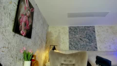 Lian online show from 01-08-26, 08:00