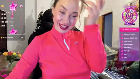 Snapshot of liaquinn chatting on 02-12-25, 03:38 LiaQuinn online show from 02-12-25, 03:38