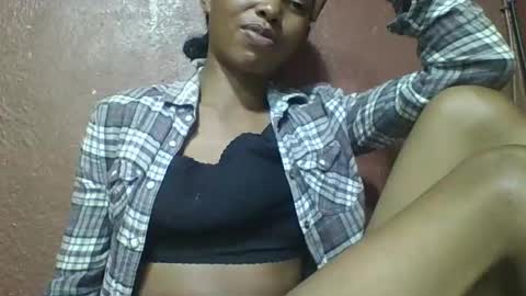 liaraisha online show from 09-25-25, 07:28