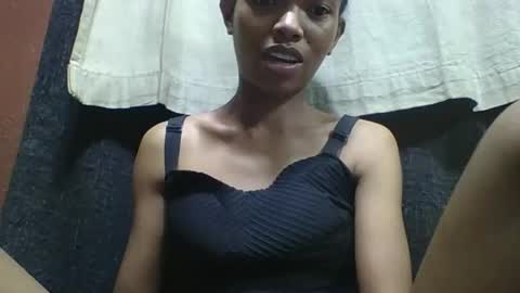 liaraisha online show from 10-05-25, 02:37