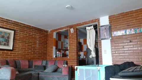 Liarouse04 online show from 04-19-26, 06:10