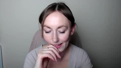 Lia online show from 03-10-26, 01:27