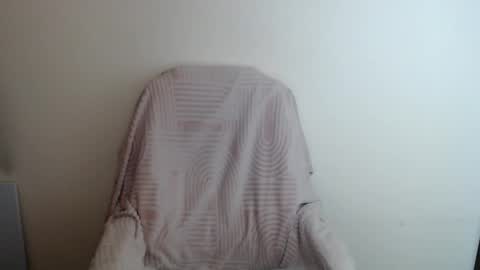 Snapshot of liasais_ chatting on 06-10-26, 12:15 Lia online show from 06-10-26, 12:15