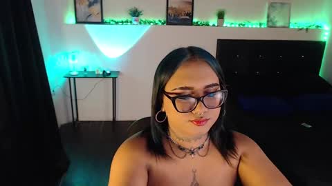 Snapshot of liascarlett chatting on 12-12-24, 11:18 LiaScarlett online show from 12-12-24, 11:18