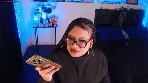 Snapshot of liascarlett chatting on 10-23-25, 12:26 LiaScarlett online show from 10-23-25, 12:26