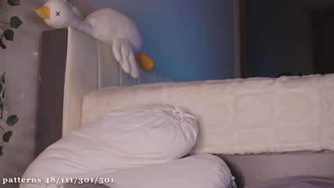 Snapshot of liass_molly chatting on 01-14-25, 04:50 Molly you can find Bunny here -- online show from 01-14-25, 04:50