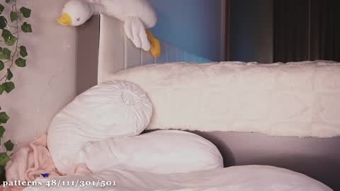 Snapshot of liass_molly chatting on 02-12-25, 08:07 Molly you can find Bunny here -- online show from 02-12-25, 08:07