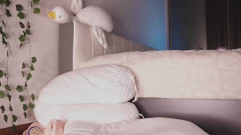 Snapshot of liass_molly chatting on 02-23-25, 09:59 Molly you can find Bunny here -- online show from 02-23-25, 09:59