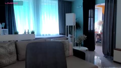 Snapshot of libby_nora chatting on 02-10-25, 09:47 Libby online show from 02-10-25, 09:47