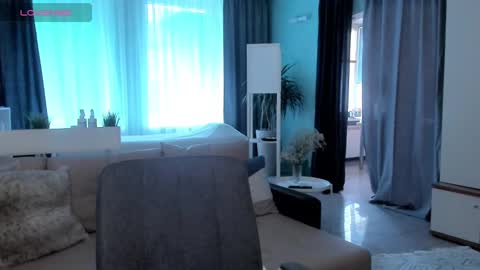 Snapshot of libby_nora chatting on 02-26-25, 02:03 Libby online show from 02-26-25, 02:03