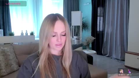 Snapshot of libby_nora chatting on 03-01-25, 10:55 Libby online show from 03-01-25, 10:55